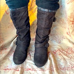 Charcoal Wedge boots faux suede